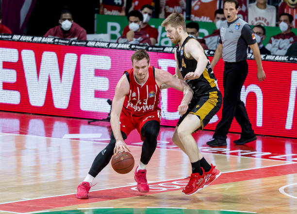 唐斯虽然与 唐斯虽然与