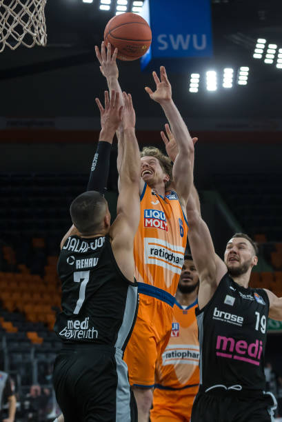 乔和他的队 乔和他的队